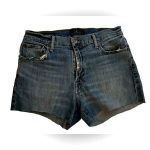 Lucky Brand 181 Relaxed Jean Cut-Off Distressed Short Blue Women’s Size 33.